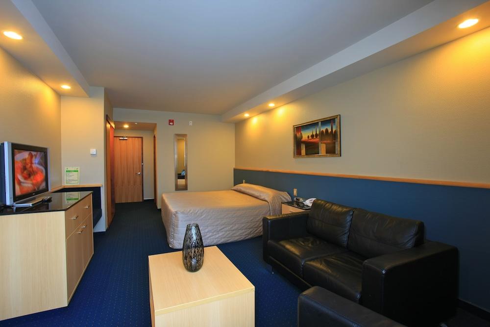 אגם טה אנאו Distinction Luxmore Hotel מראה חיצוני תמונה
